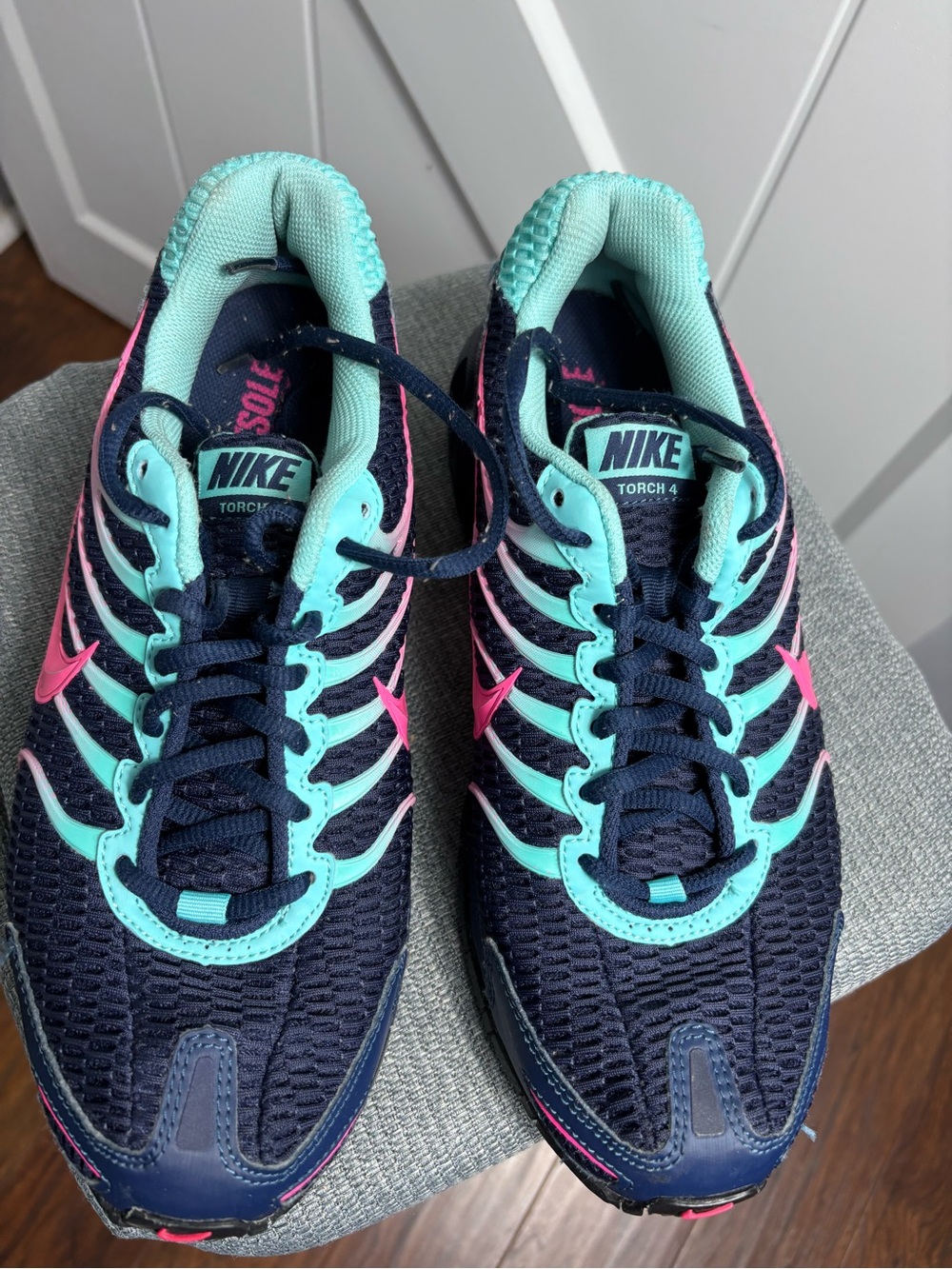 Nike Air Max Torch 4 Women's Navy Teal Pink Athletic Running Shoes Size 11
